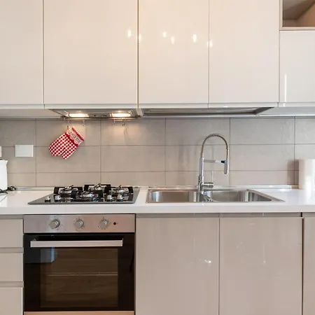 Guesthost - Doni Quiet And Comfortable With Balcony * Florencja