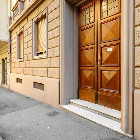 Guesthost - Doni Quiet And Comfortable With Balcony Florencja