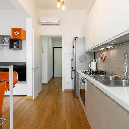 Apartament Guesthost - Doni Quiet And Comfortable With Balcony Florencja